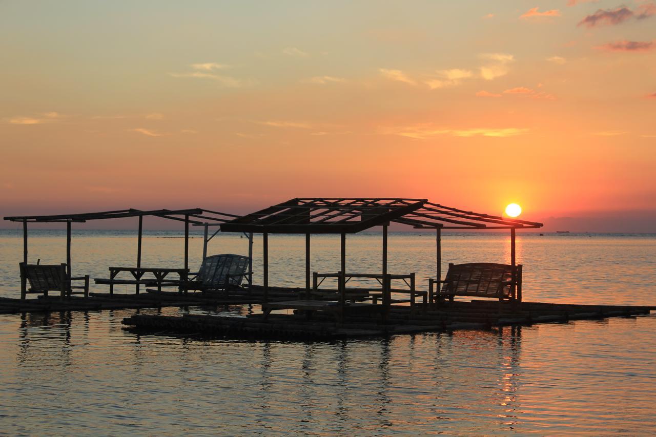 Bella Beach Resort Batangas Lian Exteriér fotografie
